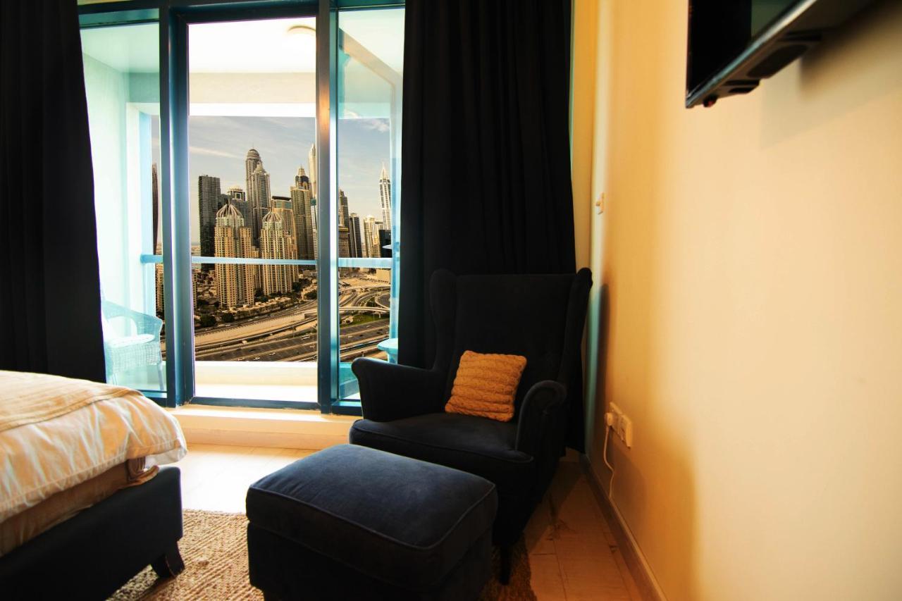 Lux Bnb I X1 Tower I Golf Course & Sea Views Dubai Exterior foto